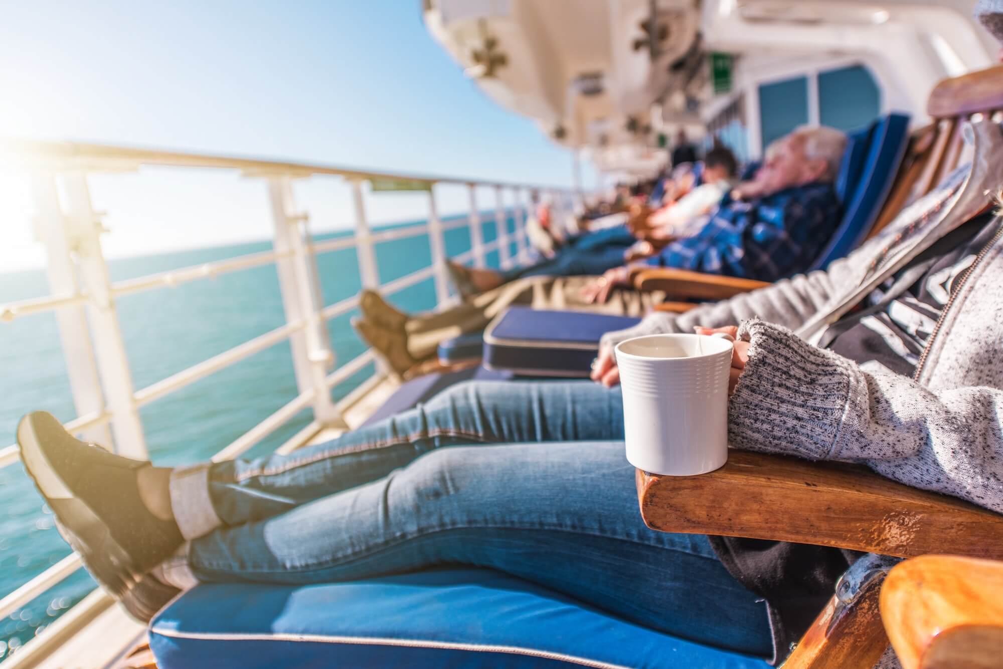 deckchairs-cruise-ship-relax-1.jpg